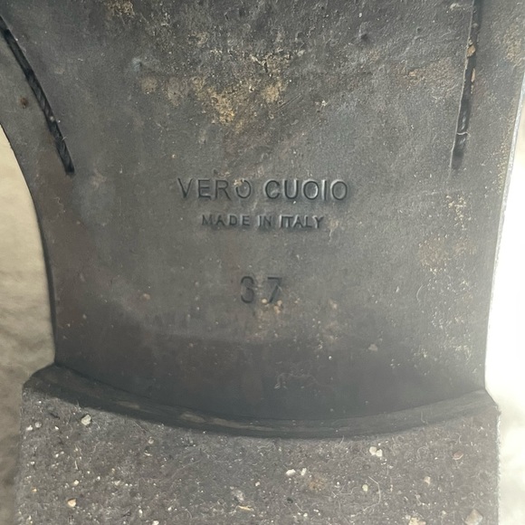 ANN DEMEULEMEESTER // Stein tall flat leather black boots (37) - Picture 4 of 7